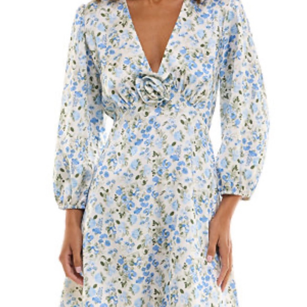 Light Blue Floral Long-Sleeve Midi Dress with Rosette Detail